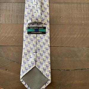 Men’s designer tie